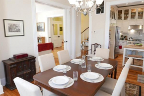 Stately Single Family Home in Shaw